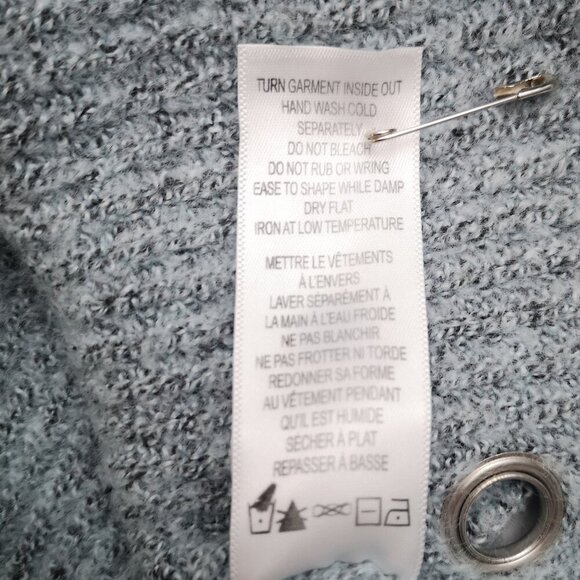 Ricki's Ladies Size Small V-neck Blue w/ Grey Tunic Length Sweater - Picture 6 of 10